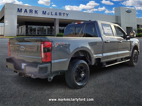 New 2026 Ford F250 XL image 3