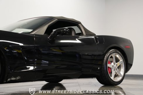 Used 2006 Chevrolet Corvette Convertible w/ Preferred Equipment Group image 22