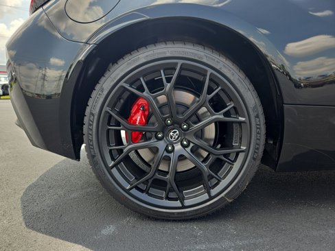 New 2025 Toyota GR86 Premium image 8