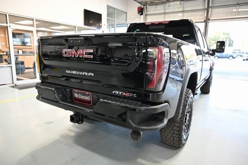 New 2026 GMC Sierra 2500 AT4X image 5