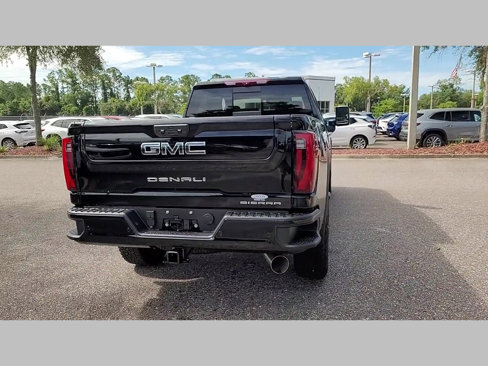 New 2025 GMC Sierra 3500 Denali Ultimate image 23