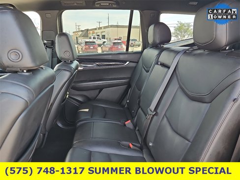Used 2023 Cadillac XT6 Premium Luxury image 11