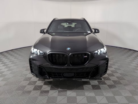 New 2026 BMW X5 M60i image 5