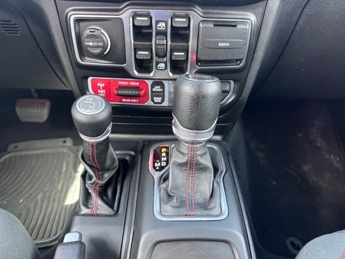 Used 2021 Jeep Wrangler Unlimited Rubicon image 17
