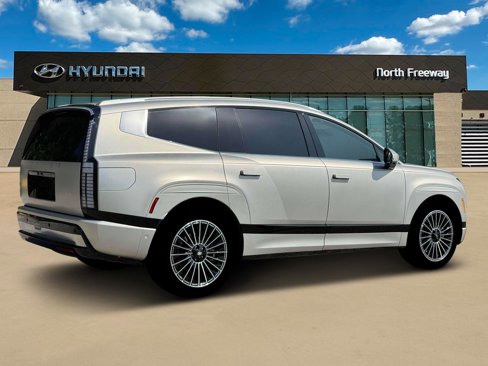 New 2026 Hyundai Ioniq 9 Calligraphy image 8
