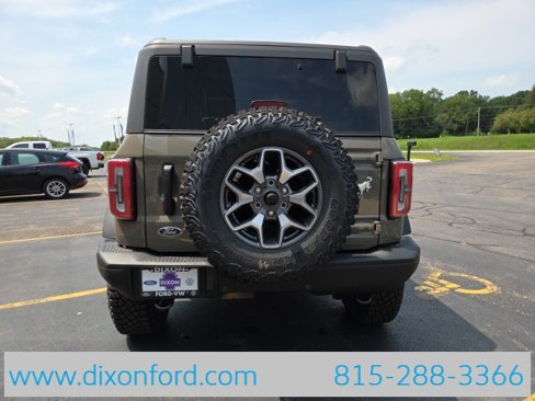 New 2025 Ford Bronco Badlands image 3