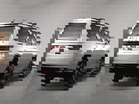 New 2025 Jeep Wagoneer L Series II image 5