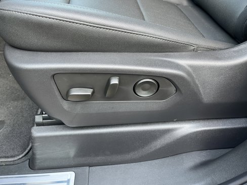 New 2025 GMC Sierra 1500 SLT image 28