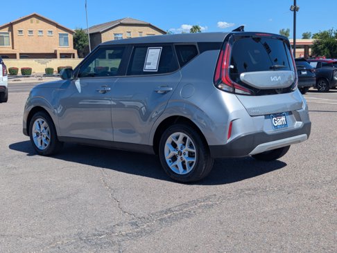 Certified 2023 Kia Soul S image 4