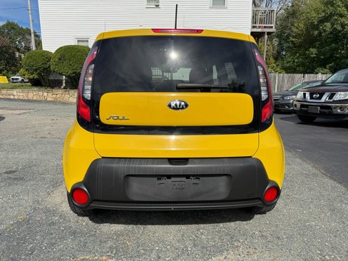 Used 2014 Kia Soul + image 6