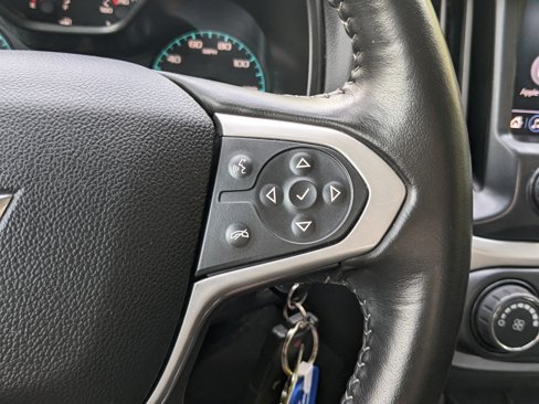 Used 2022 Chevrolet Colorado LT image 25