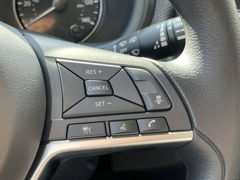 Used 2024 Nissan Kicks SV image 20