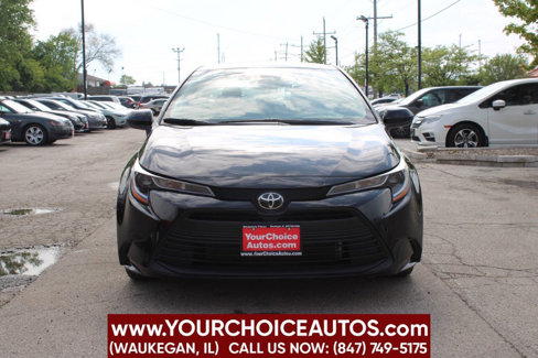 Used 2023 Toyota Corolla LE image 2