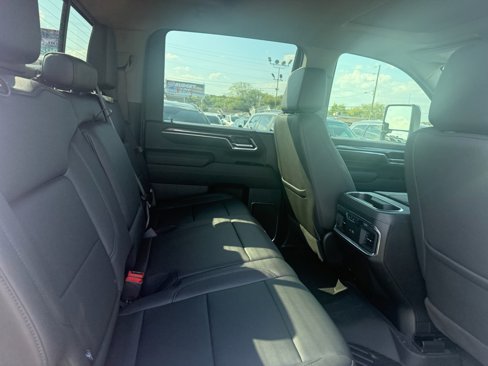 Used 2024 Chevrolet Silverado 2500 LTZ w/ LTZ Premium Package image 15