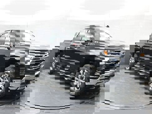 New 2026 Chevrolet Silverado 1500 LTZ w/ LTZ Premium Package image 2