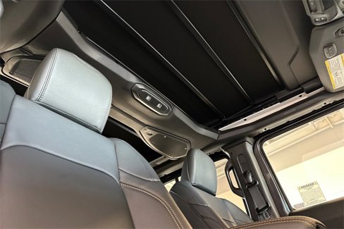New 2025 Jeep Wrangler Sahara image 5