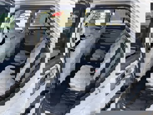 New 2025 Ford Explorer Platinum image 30