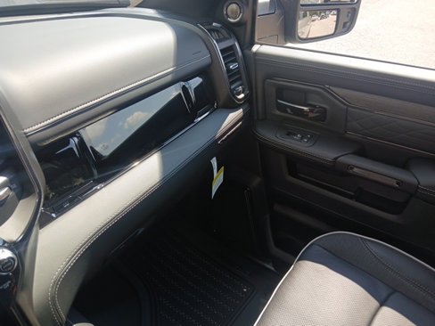 New 2026 RAM 2500 Limited image 47