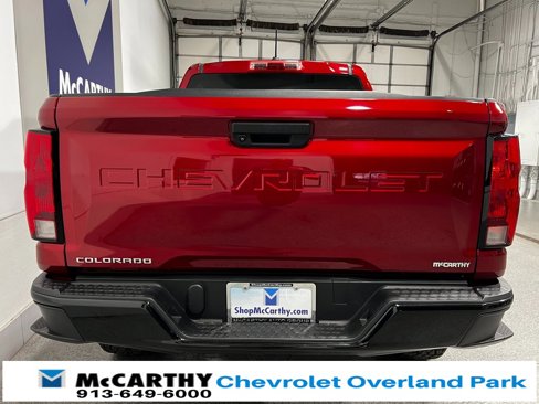 Used 2023 Chevrolet Colorado Trail Boss image 8