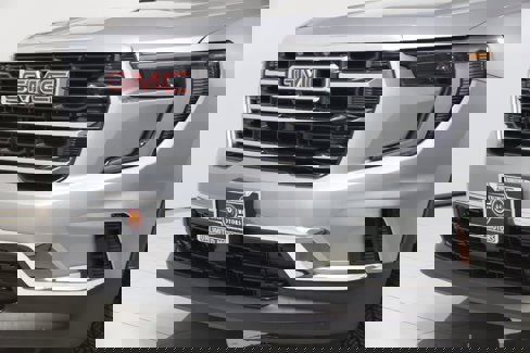 Used 2025 GMC Acadia Elevation image 57