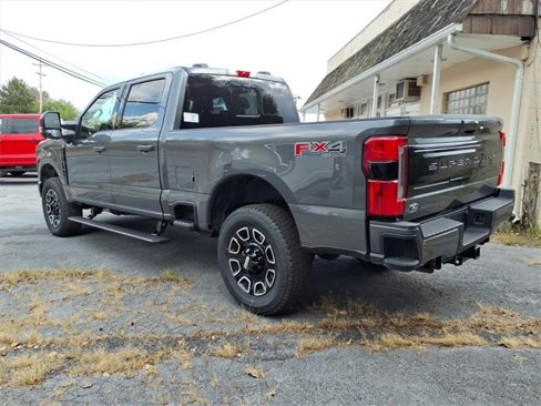 New 2026 Ford F250 4x4 Crew Cab Super Duty image 4