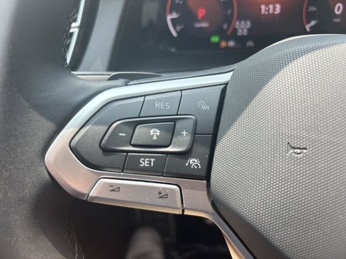 New 2025 Volkswagen Atlas Peak Edition SE image 15
