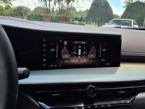 New 2025 Nissan Murano Platinum w/ Cargo Package image 22