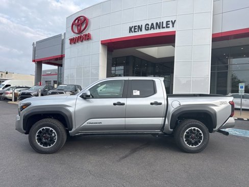 New 2025 Toyota Tacoma TRD Off-Road image 2