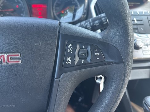 Used 2015 GMC Terrain SLE image 20