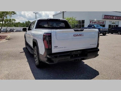 New 2026 GMC Sierra EV Elevation w/ Premium Package image 18