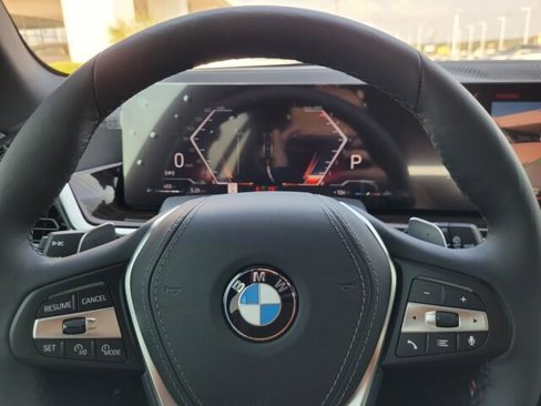 New 2026 BMW X5 xDrive40i w/ Executive Package image 16