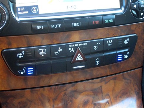Used 2006 Mercedes-Benz CLS 500 image 13
