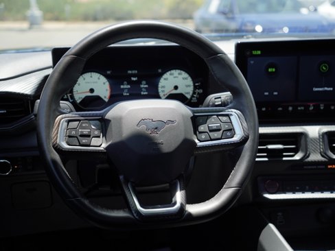 Used 2024 Ford Mustang EcoBoost image 21