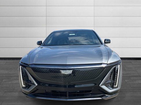 New 2026 Cadillac Lyriq Sport image 8
