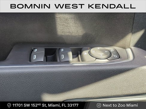 Used 2025 Chevrolet Silverado 1500 RST image 27