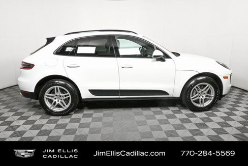 Used 2018 Porsche Macan image 2