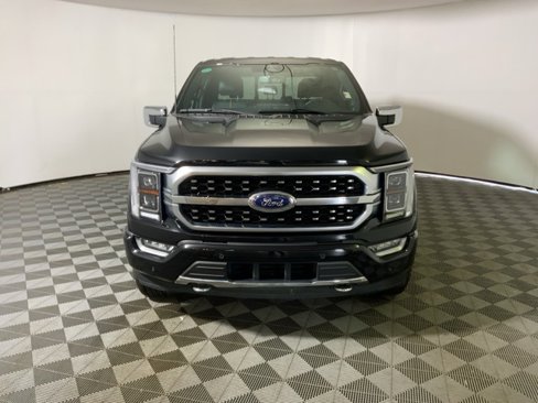Used 2023 Ford F150 Platinum image 3