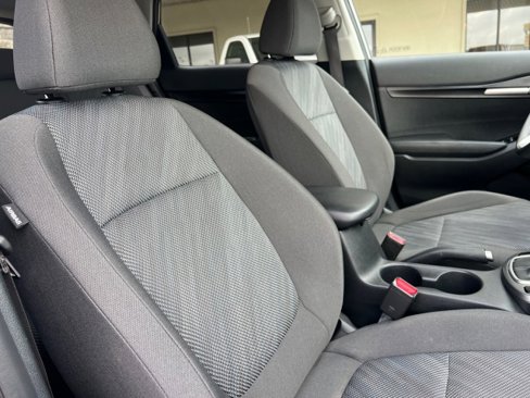Used 2022 Kia Seltos LX image 25