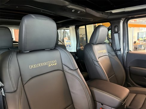 New 2025 Jeep Wrangler Unlimited Rubicon 392 image 17