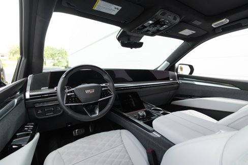 Used 2025 Cadillac Escalade V image 5