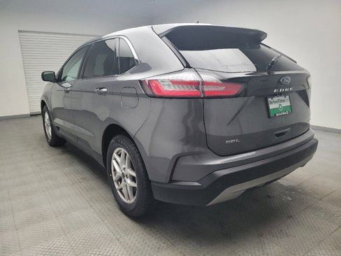 Used 2024 Ford Edge SEL image 5