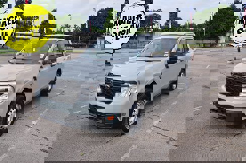 Used 2024 Ford Maverick XL image 1