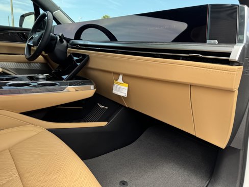 New 2025 Cadillac Escalade IQ Luxury 2 image 13