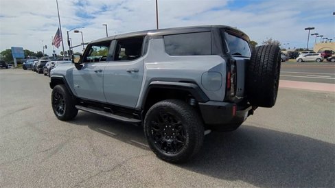 Certified 2024 GMC Hummer EV 2X image 8