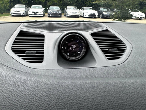Used 2024 Porsche Cayenne image 15