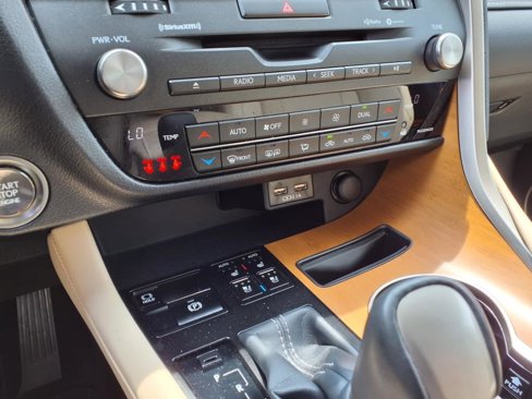 Used 2022 Lexus RX 350 FWD w/ Premium Package image 18