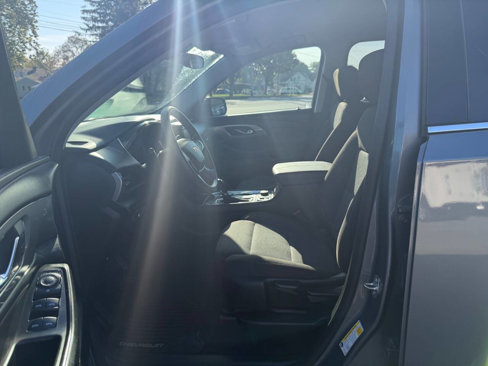 Used 2019 Chevrolet Traverse LS image 9