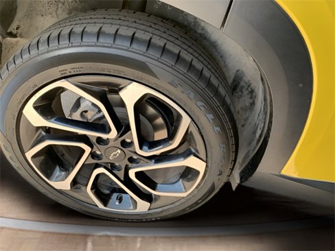 Used 2024 Chevrolet Trax RS w/ Sunroof Package image 37
