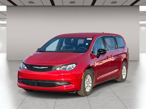 New 2026 Chrysler Voyager LX image 8