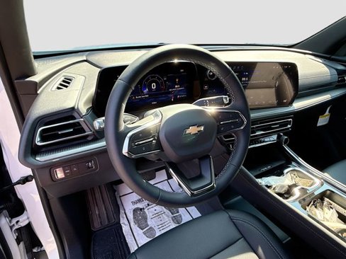 New 2026 Chevrolet Traverse LT w/ Driver Confidence Package image 12